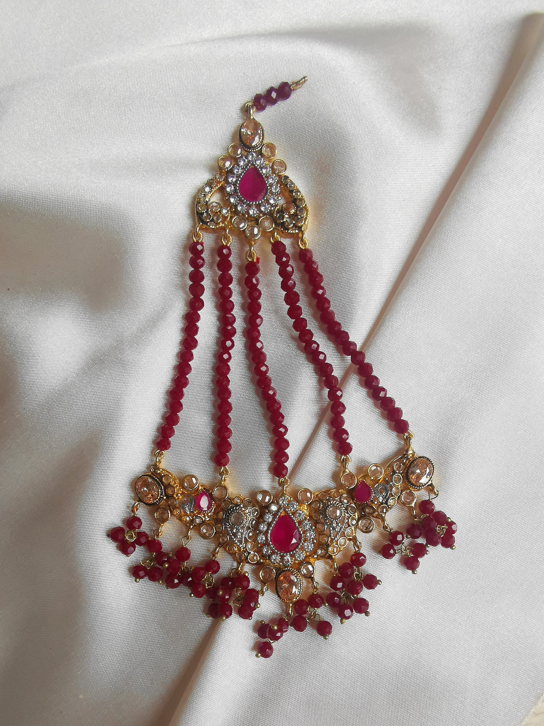 Jhumar and earring set