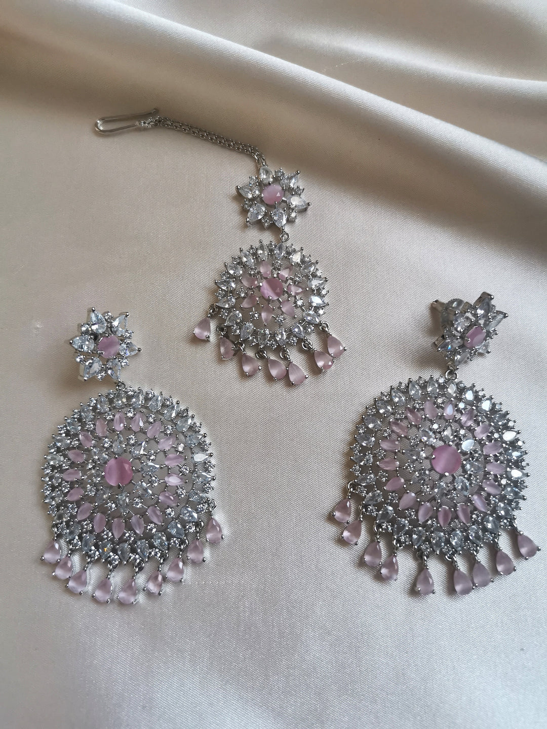 Statement earring and tikka set