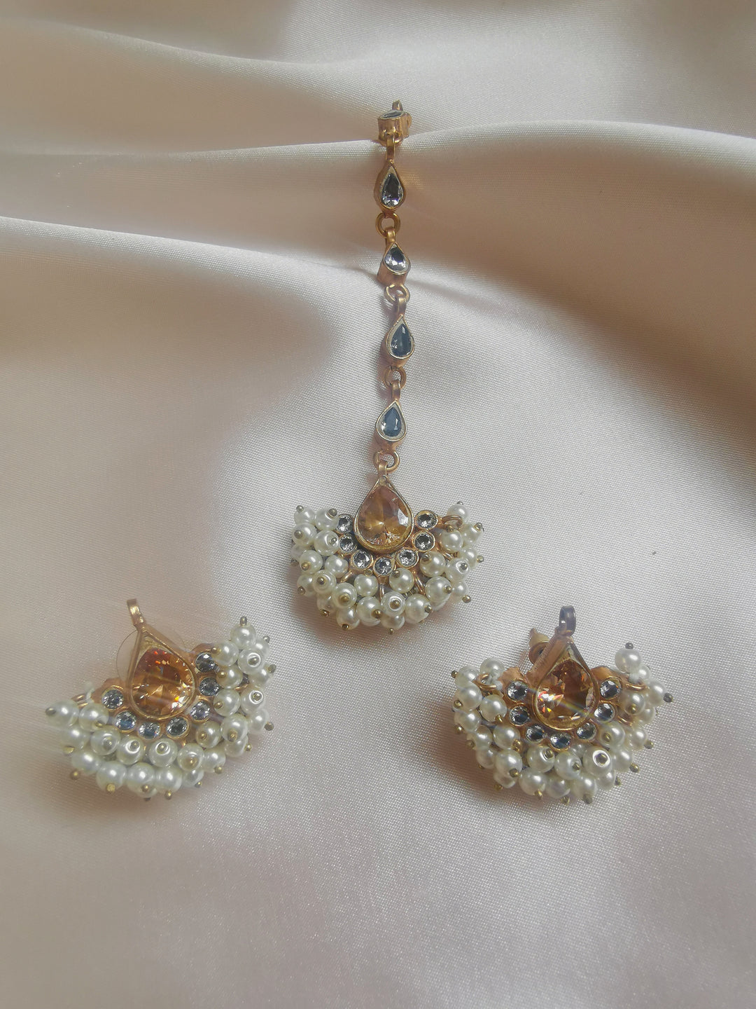 Earring tikka stud set