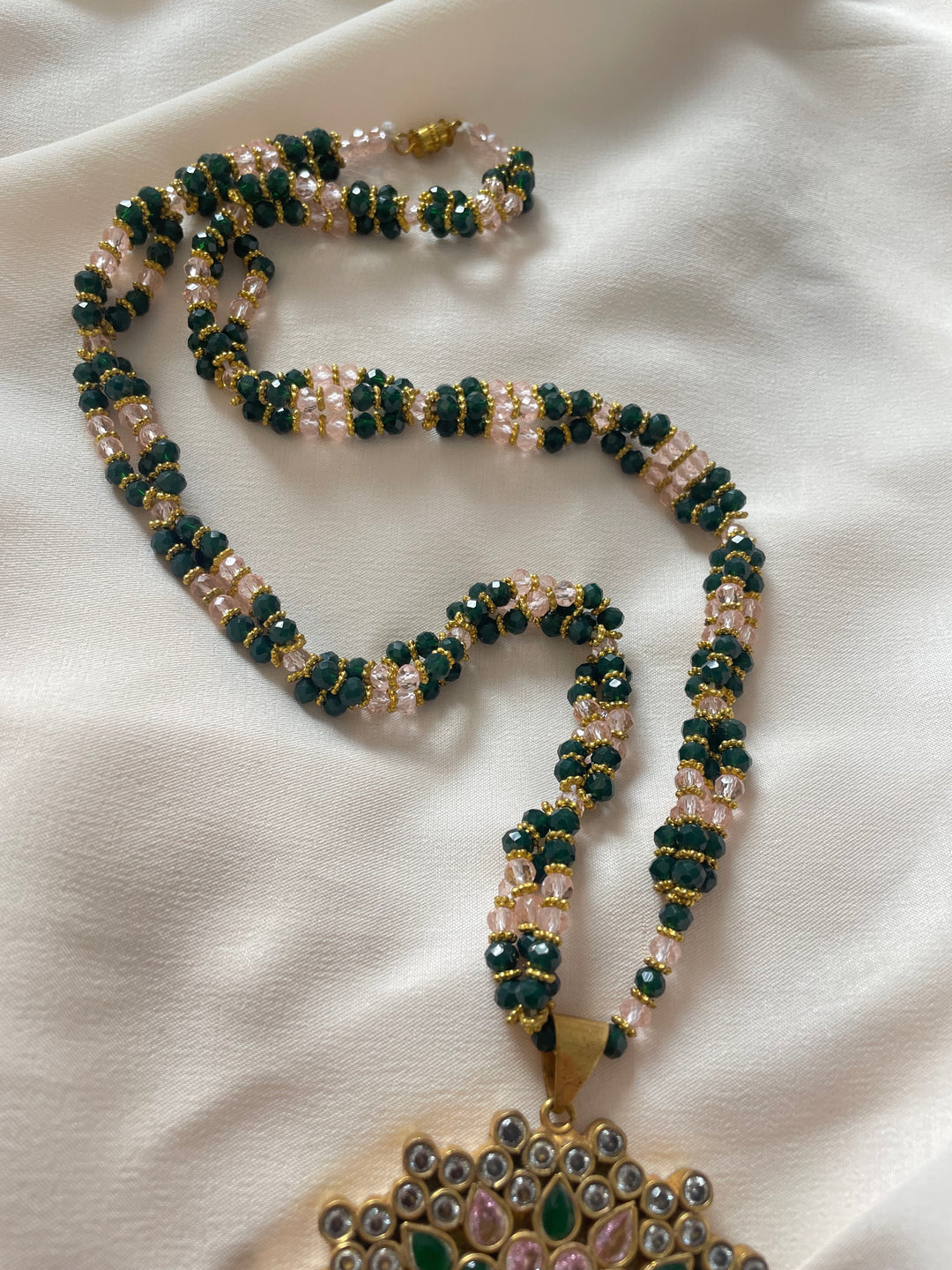 Mala and tikka set