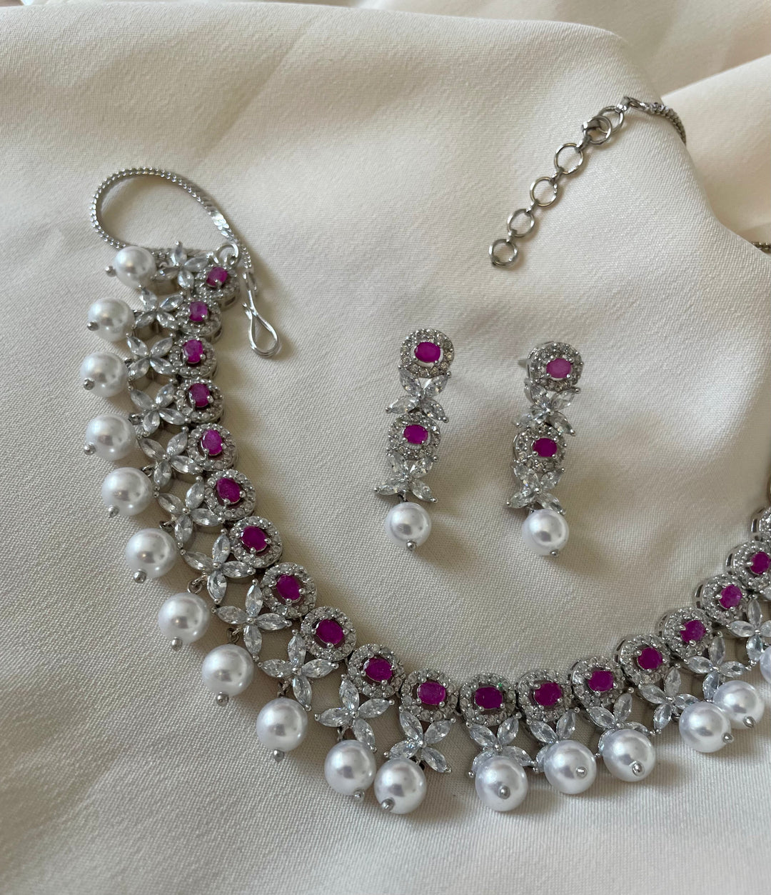 Silver necklace earring set