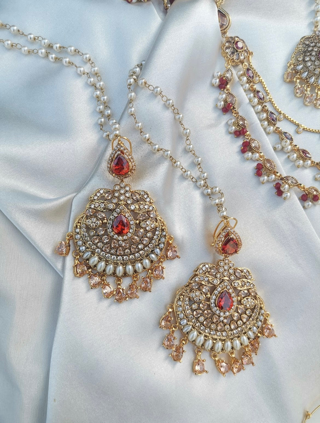 Champagne and red bridal