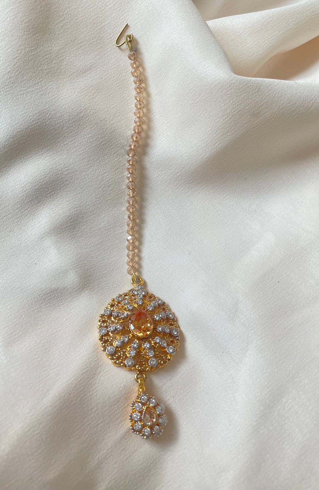 Champagne gold tikka