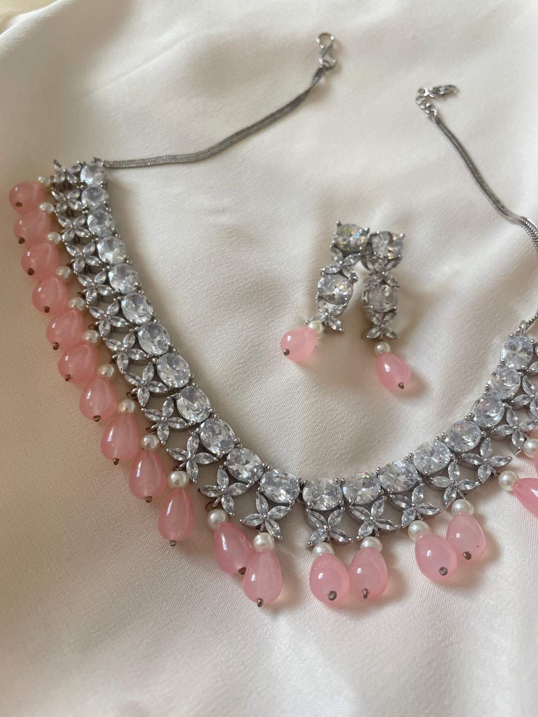 Silver necklace earring set